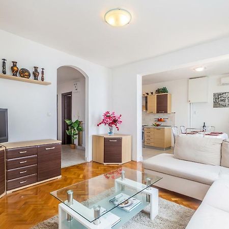 Apartment Lucky 1 Rijeka Exterior foto